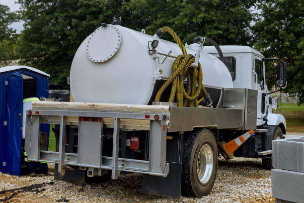 Portable Toilet Options We Offer in Great Falls Crossing, VA